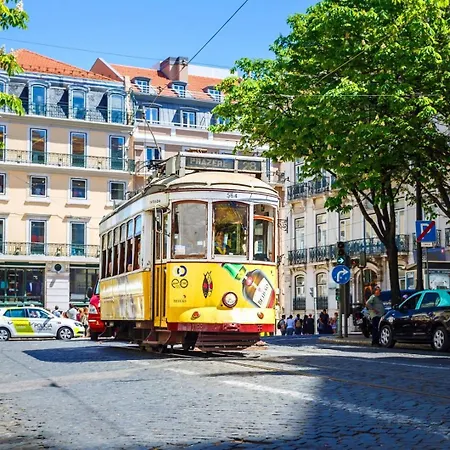 Appartamento Cozy Loft In Historic Chiado *