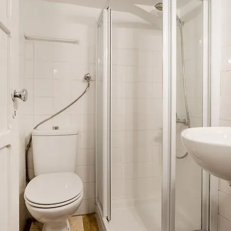 Chiado Cozy Loft Lisbon