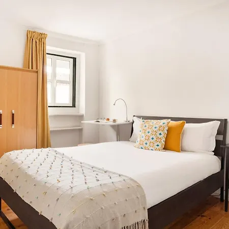 Cozy Loft In Historic Chiado * 리스본