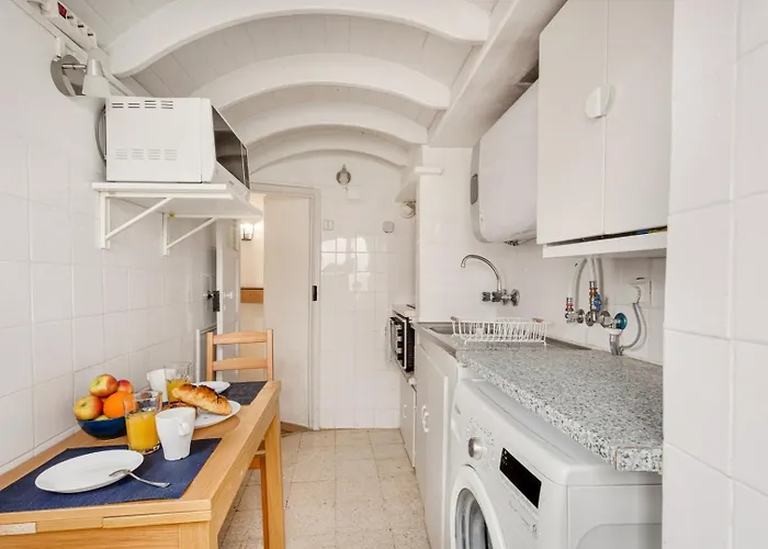 Appartement Cozy Loft In Historic Chiado Lissabon