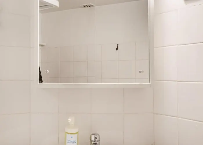 Cozy Loft In Historic Chiado Lisbon