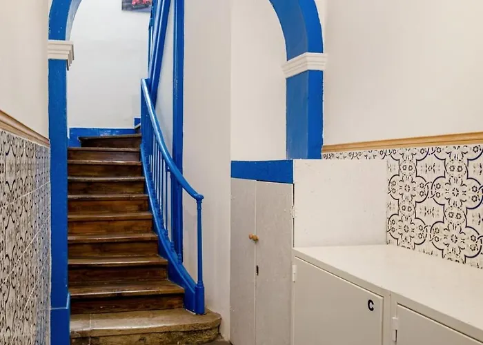 Cozy Loft In Historic Chiado Lissabon